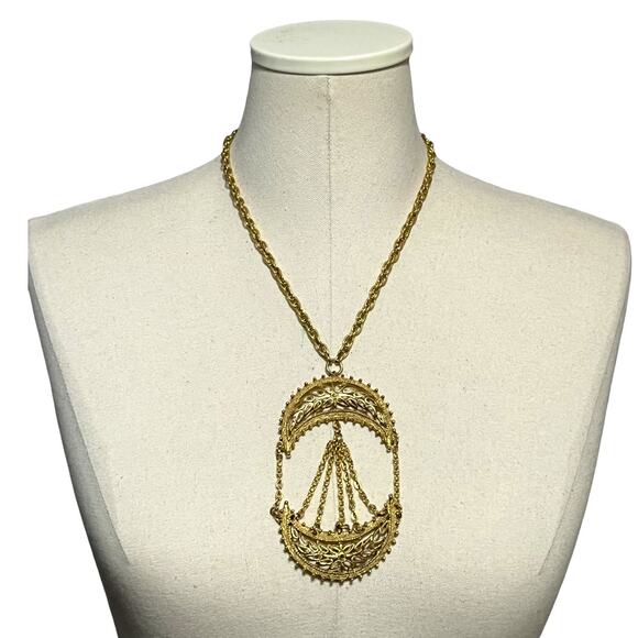 Vintage 1960s Brass Pendant With Floral Filigree Design Necklace - Picture 1 of 6